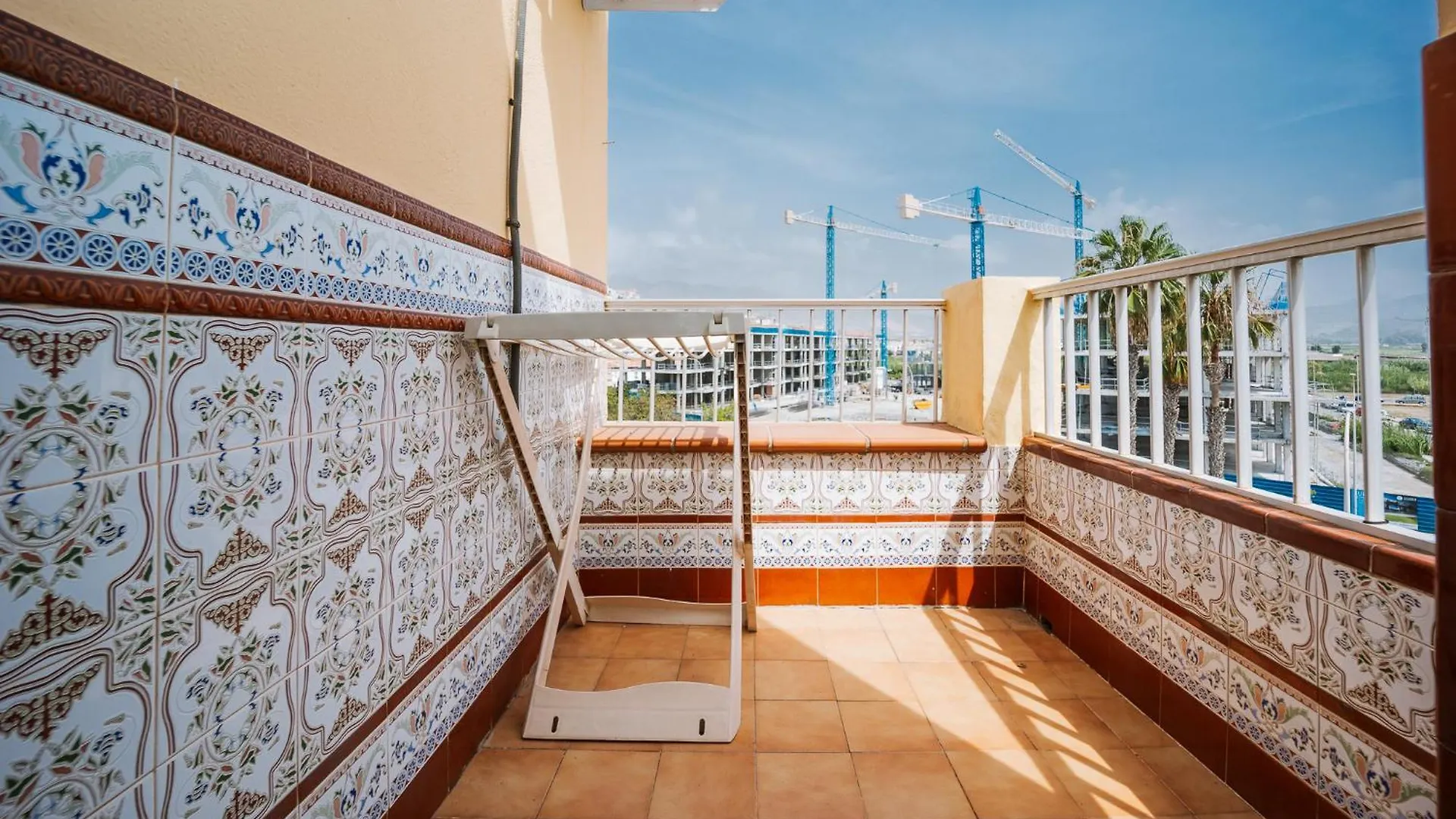 Apartamento Con La Playa A 200 Metros Granada